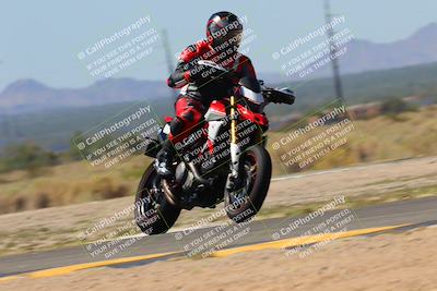 media/Sep-25-2023-Moto Forza (Mon) [[81ffa65e0a]]/B-C Group/Session 3 (Turns 16 and 17 Exit)/